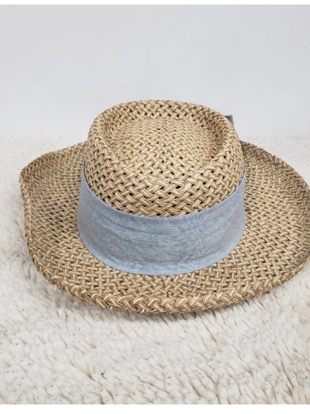 Natural Straw Boater Hat with Light Blue Band - Picture 2 of 9